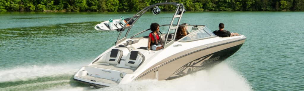 2022-Yamaha-Boats